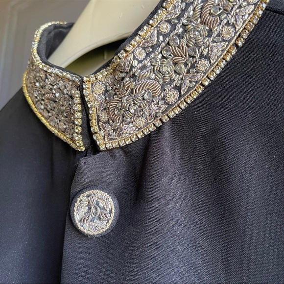 Mens sherwani (Indian/ Pakistani grooms wear) - Picture 1 of 4